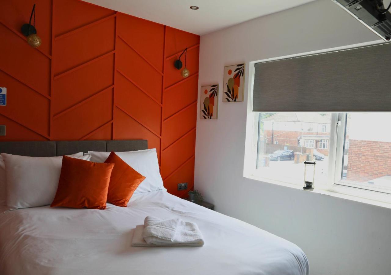 Cb Stays - Private Rooms With Ensuite And Kitchenette In Peterborough Eksteriør bilde