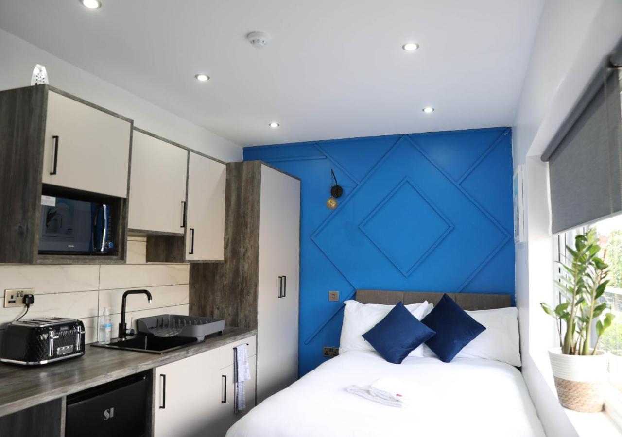Cb Stays - Private Rooms With Ensuite And Kitchenette In Peterborough Eksteriør bilde